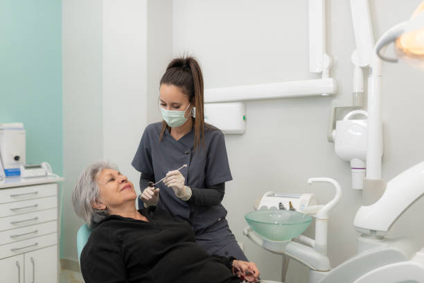 Best Broken or Chipped Tooth Repair in , IL